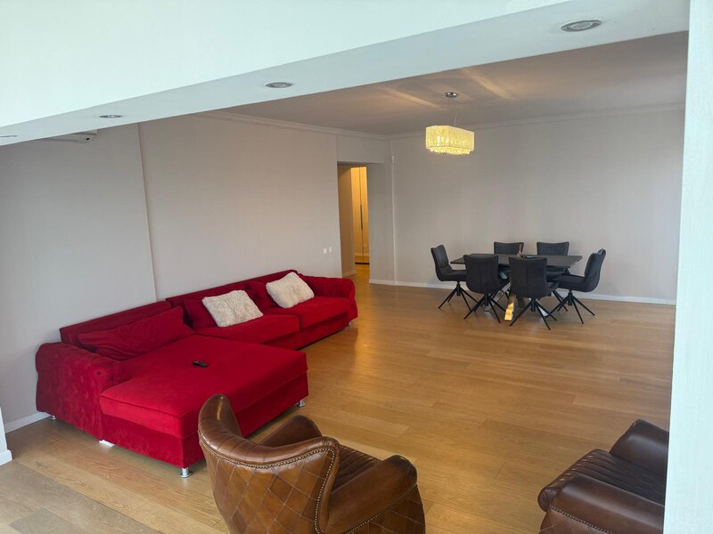 Splaiul Independentei, Facultatea de Medicina, apartament 3 camere